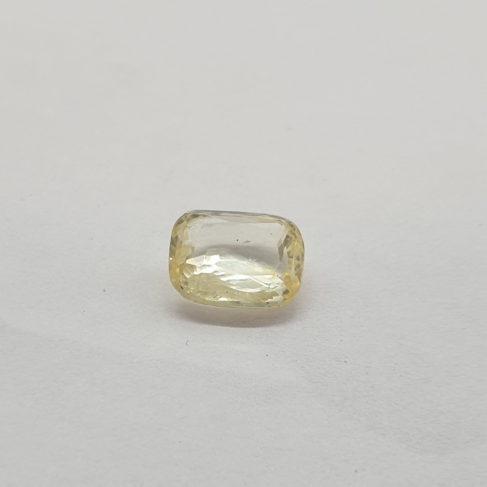 Natural Yellow Sapphire - 4.05 Carat_1 SOLD