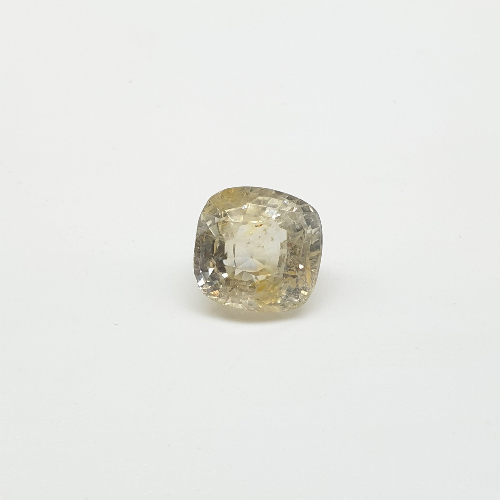 Natural  Yellow Sapphire - 13.31 Carat