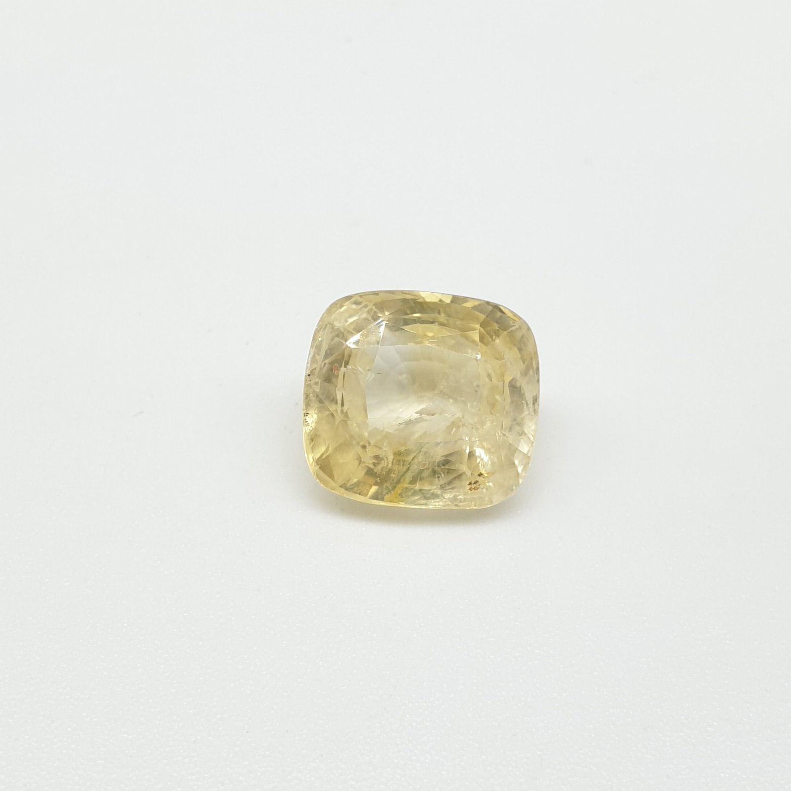 Natural  Yellow Sapphire - 10.85 Carat