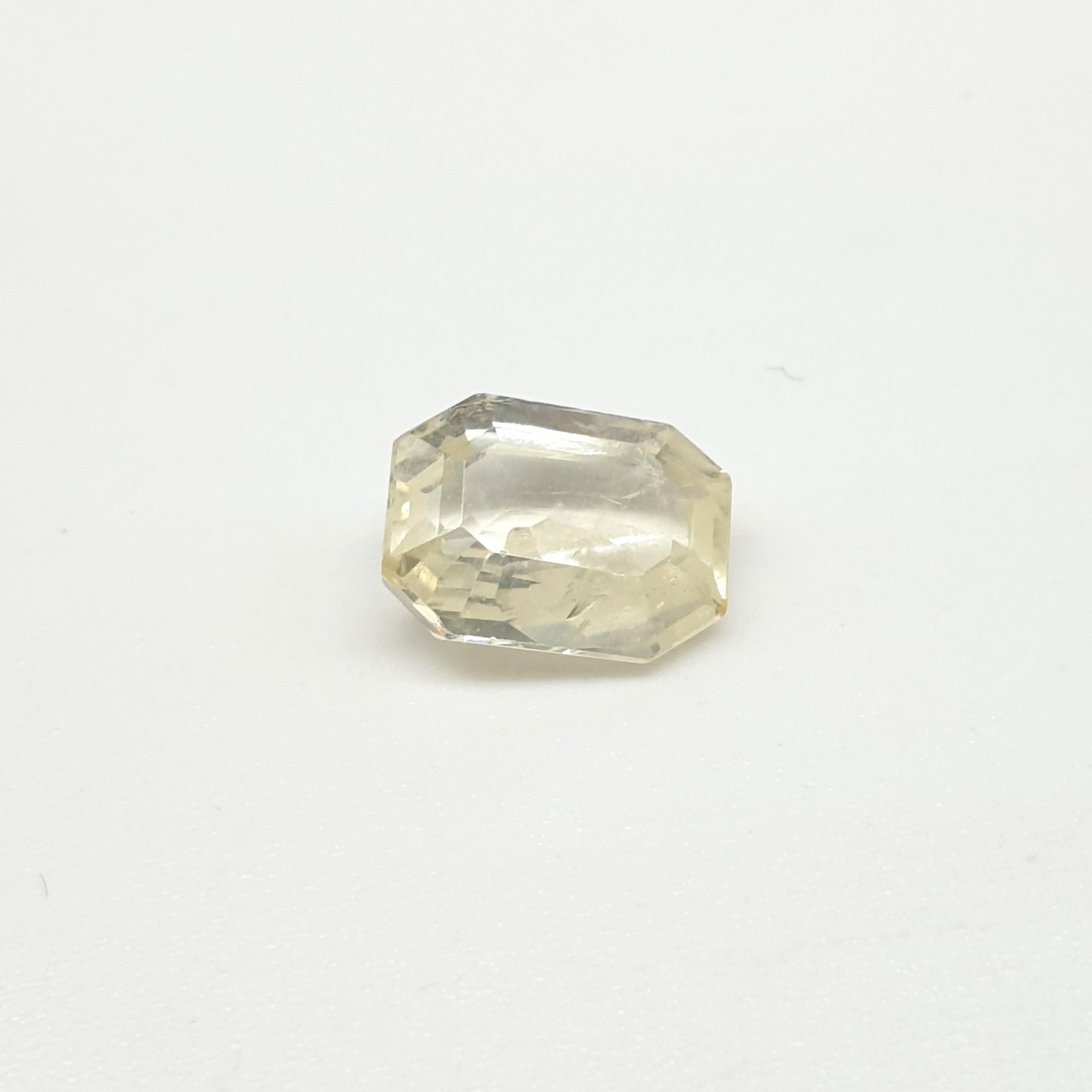 Natural  Yellow Sapphire - 4.82 Carat