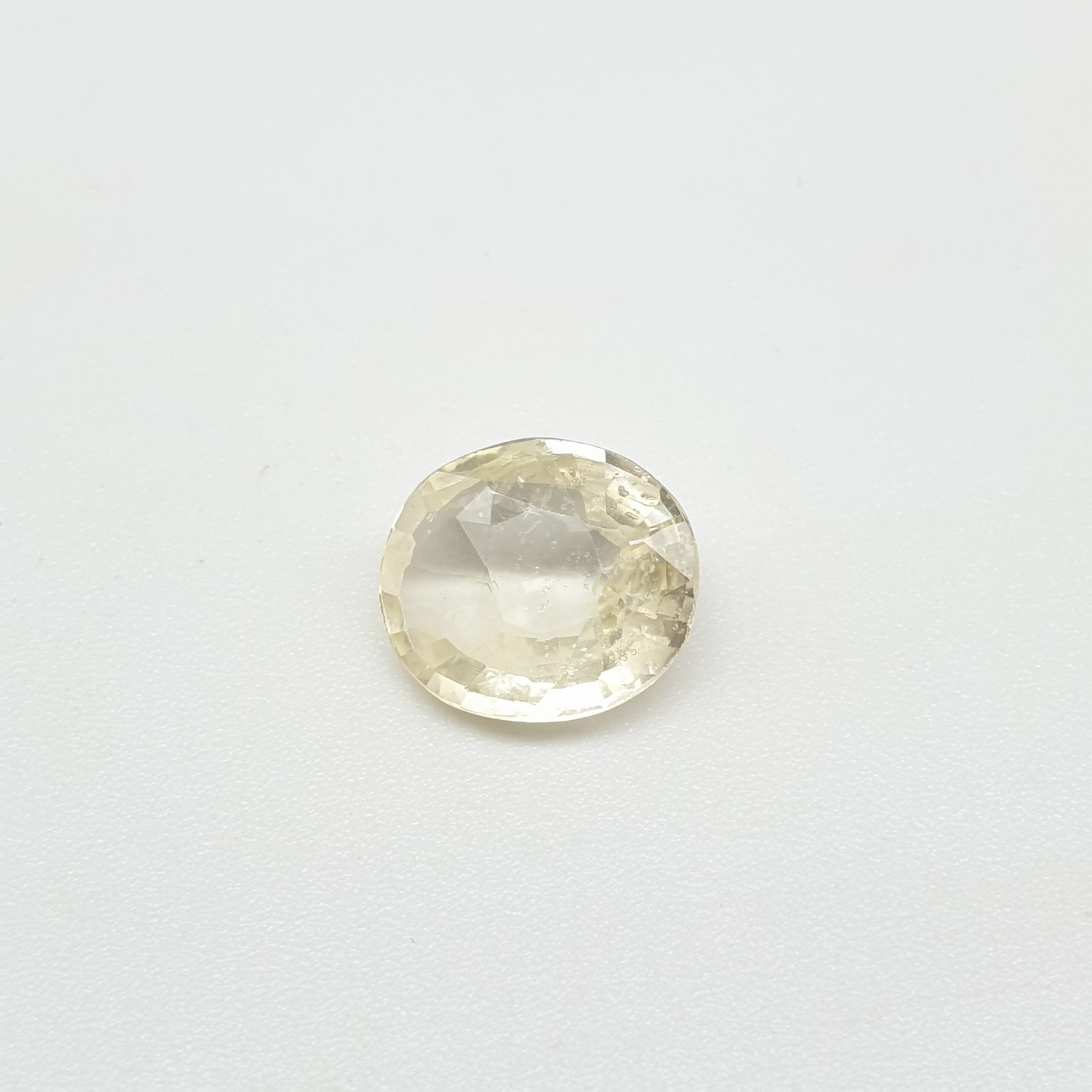 Natural  Yellow Sapphire - 4.08 Carat