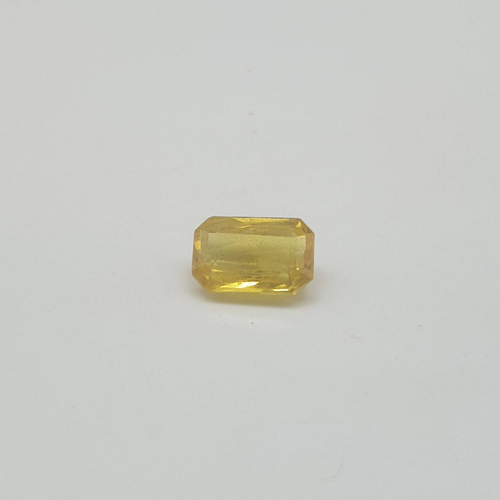 2.27 Carat Real and Natural Yellow Sapphire Pukhraj