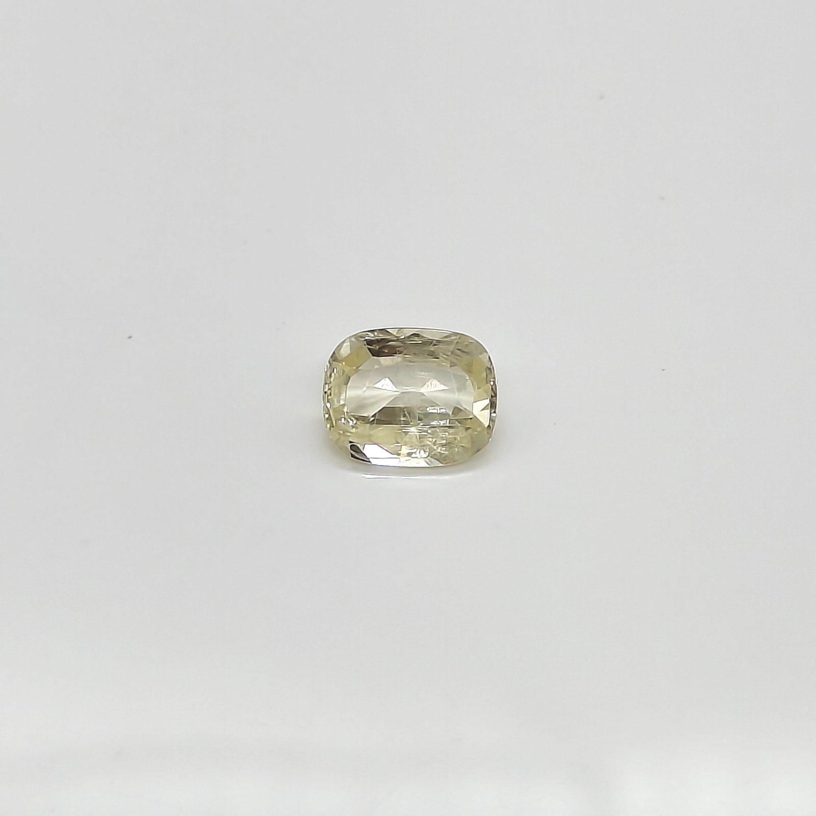 Natural Yellow Sapphire -  2.86 Carat