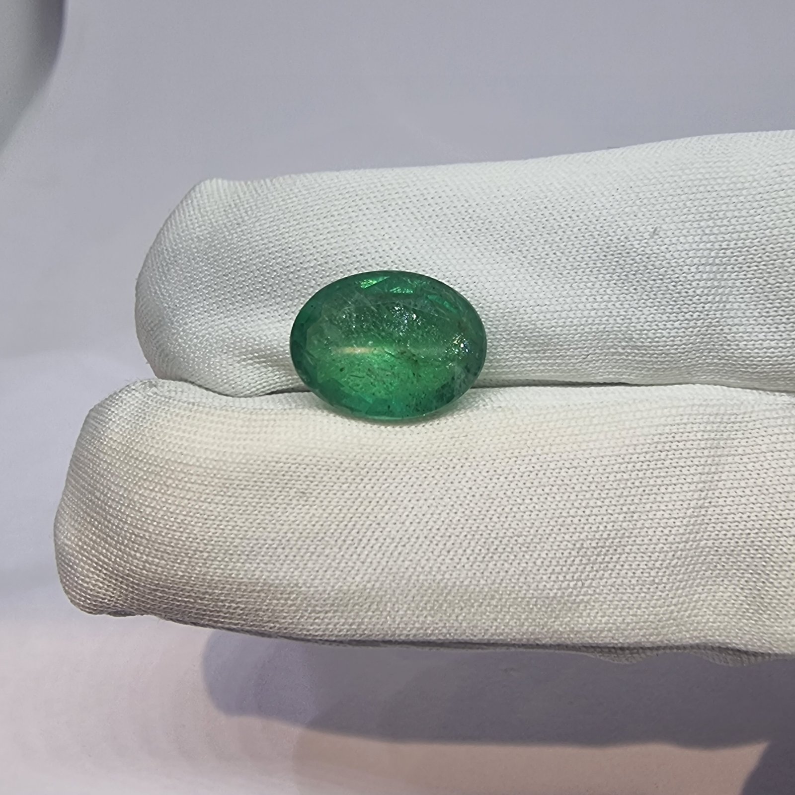 Natural Emerald (Panna) - 5.04 Carat